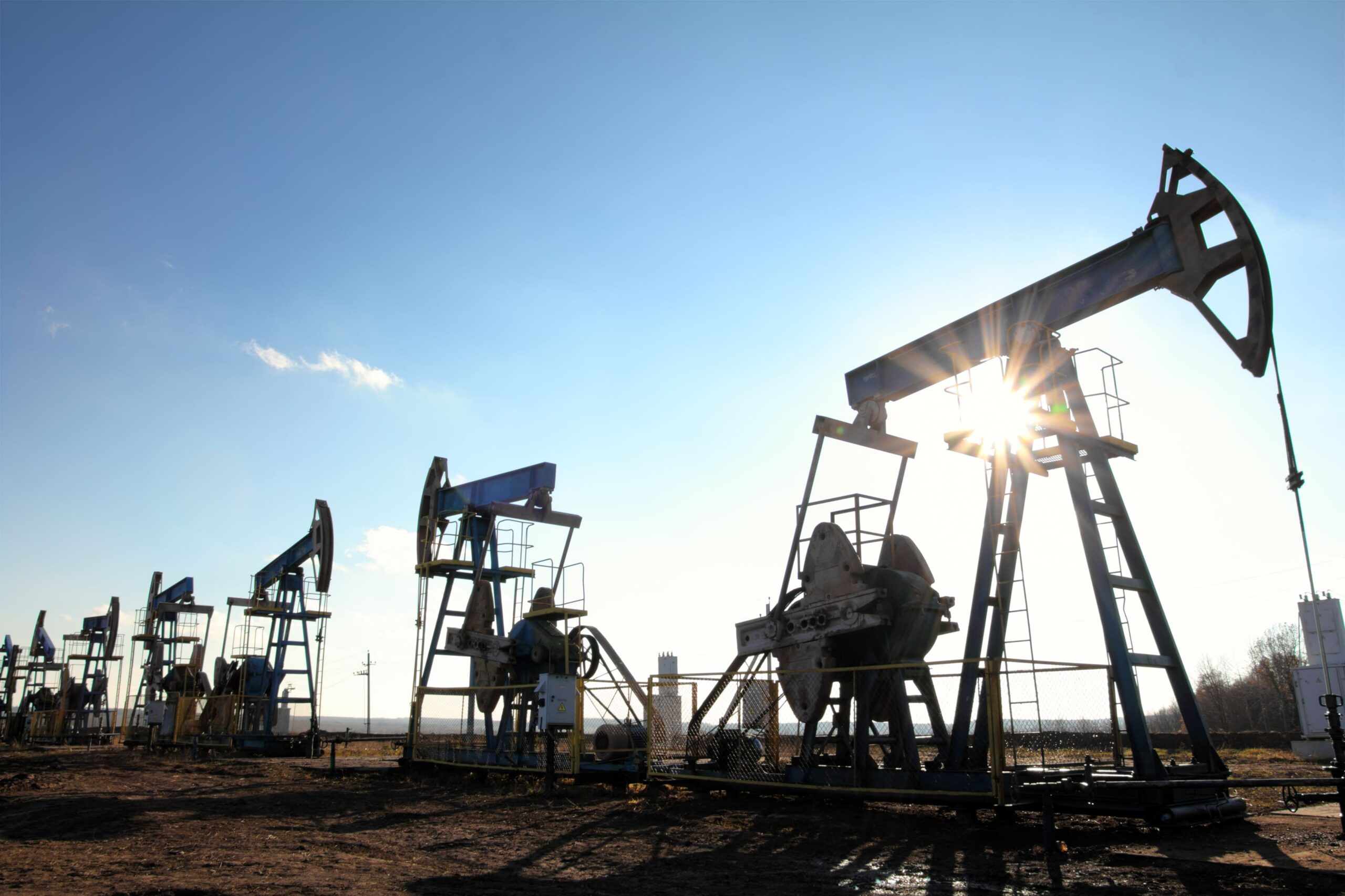 Complemento Concepto para la facturación de hidrocarburos y petrolíferos en CFDI 4.0 obligatorio en 2026 para gasolina y diésel